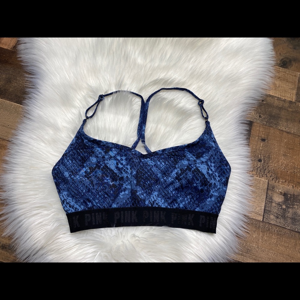 Victoria’s Secret PINK SPORT sports bra